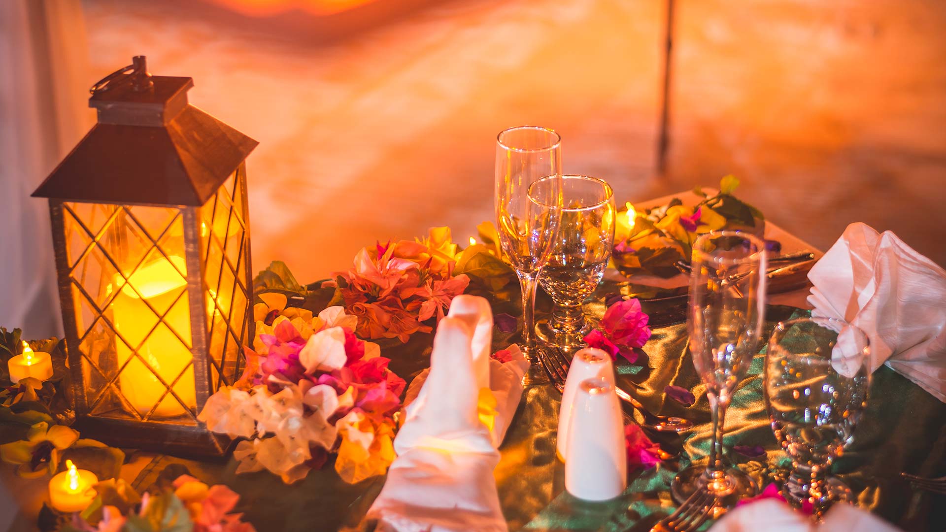 Honeymoon - Private Beach Dinner