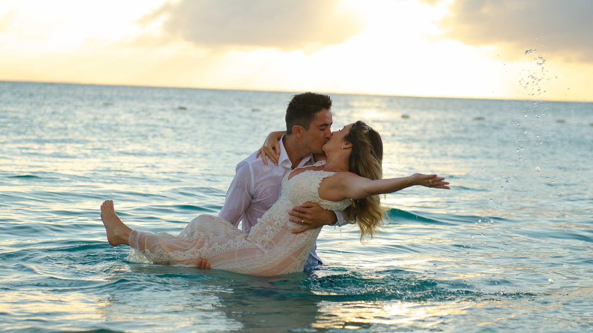 COCOS Hotel Antigua Weddings